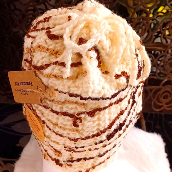 hat - Picture 3 of 5